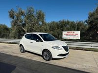 Usata Lancia Ypsilon Gold 69 CV (50 kW) 2013 Bianco Utilitaria