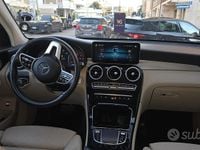 Usata Mercedes GLC200 Business 163 CV (119 kW) 2019 Nero SUV