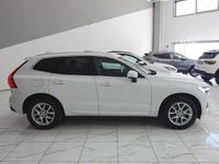 Usata Volvo XC60 Momentum 197 CV (144 kW) 2021 Bianco SUV