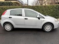 Usata Fiat Punto Lounge 77 CV (56 kW) 2015 Other Berlina