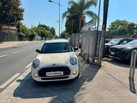 Usata Mini Cooper 75 CV (55 kW) 2017 Beige Utilitaria