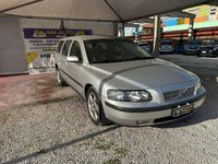 Usata Volvo V70 163 CV (119 kW) 2003 Argento Station wagon