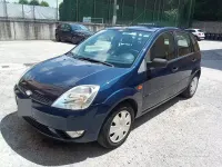 Usata Ford Fiesta 68 CV (50 kW) 2005 Blu Utilitaria