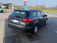Usata Ford Focus 120 CV (88 kW) 2015 Grigio Station wagon