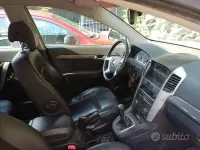Usata Chevrolet Captiva 150 CV (110 kW) 2007 Grigio SUV