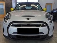 Usata Mini Cooper SE 135 kW (184 CV) 2021 White silver metallic Utilitaria