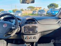 Usata Fiat Punto 77 CV (56 kW) 2012 Grigio Berlina