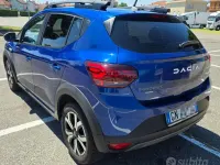 Usata Dacia Sandero 101 CV (74 kW) 2023 Bluazzurro Berlina