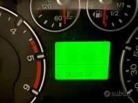Usata Ford Fiesta 68 CV (50 kW) 2006 Nero Utilitaria