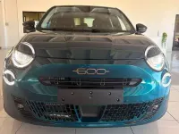 Usata Fiat 600 136 CV (100 kW) 2025 Blu/azzurro SUV