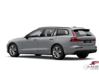 Nuova Volvo V60 Core 197 CV (144 kW) 2026 Grigio Station wagon