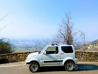 Usata Suzuki Jimny 85 CV (62 kW) 2014 Bianco SUV