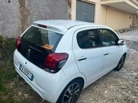 Usata Peugeot 108 Allure 69 CV (50 kW) 2015 Bianco Utilitaria