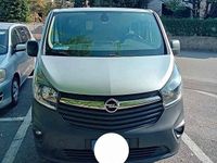 Usata Opel Vivaro 145 CV (106 kW) 2016 Grigio Monovolume