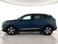 Usata Peugeot 3008 Allure 131 CV (96 kW) 2023 Blu met SUV