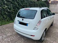 Usata Lancia Ypsilon 69 CV (50 kW) 2011 Utilitaria