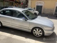 Usata Jaguar X-type 155 CV (114 kW) 2006 Grigio Berlina