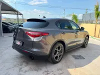 Usata Alfa Romeo Stelvio Sprint 190 CV (139 kW) 2021 Grigio SUV