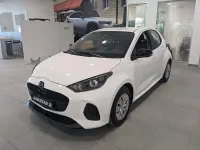 Nuova Mazda 2 116 CV (85 kW) 2026 Lunar white Utilitaria