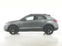 Usata VW T-Roc R-line Plus 116 CV (85 kW) 2025 Grigio SUV