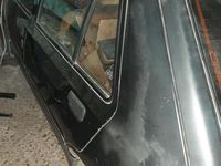 Usata Peugeot 205 44 CV (32 kW) 1991 Grigio Berlina