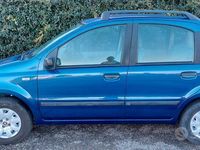 Usata Fiat Panda Dynamic 60 CV (44 kW) 2004 Blu Utilitaria