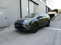 Begagnad Toyota RAV4 Hybrid 197 HK (144 kW) 2018 Grön SUV
