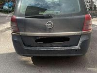 Usata Opel Zafira Club 110 CV (80 kW) 2008 Monovolume