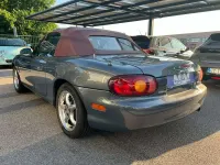 Usata Mazda MX5 110 CV (80 kW) 2000 Grigio Cabrio