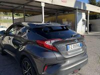 Usata Toyota C-HR Lounge 98 CV (72 kW) 2017 SUV