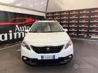 Usata Peugeot 2008 100 CV (73 kW) 2017 Bianco SUV