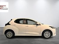 Usata Toyota Yaris Hybrid 115 CV (84 kW) 2022 Bianco Utilitaria