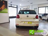 Usado VW Polo 75 CV (55 kW) 2015 Blanco Berlina