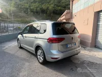 Usata VW Touran Highline 116 CV (85 kW) 2018 Grigio Monovolume