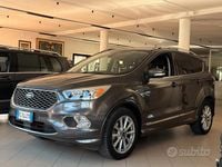 Usata Ford Kuga Vignale 150 CV (110 kW) 2017 Grigio SUV