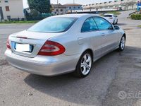 Usata Mercedes CLK270 Avantgarde 169 CV (124 kW) 2005 Grigio Coupé