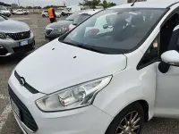 Usado Ford B-MAX Business Edition 87 CV (63 kW) 2016 Blanco Monovolumen
