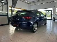 Usata Opel Astra Business Elegance 131 CV (96 kW) 2021 Blu Berlina