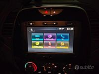 Usata Renault Captur 131 CV (96 kW) 2019 Verde SUV