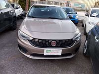 Usata Fiat Tipo Easy 95 CV (69 kW) 2017 Oro metallizzato Berlina