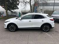 Usata Kia XCeed Style 105 CV (77 kW) 2023 Deluxe white SUV