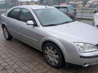 Usata Ford Mondeo Ghia 131 CV (96 kW) 2003 Other Berlina
