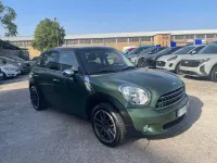 Usata Mini Cooper D Countryman Business 111 CV (81 kW) 2016 Verde SUV