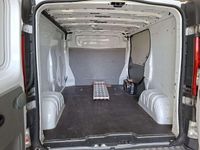 Usata Renault Trafic 114 CV (83 kW) 2008 Bianco Monovolume