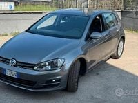 Usata VW Golf VII Highline 110 CV (80 kW) 2015 Grigio Berlina