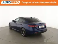 Käytetty Alfa Romeo Giulia 150 HP (110 kW) 2017 Sininen Sedan