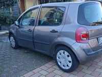 Usata Renault Modus 68 CV (50 kW) 2010 Grigio Monovolume