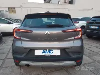 Usata Renault Captur Life 101 CV (74 kW) 2020 Grigio SUV