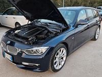 Usata BMW 330 258 CV (189 kW) 2014 Blu Station wagon