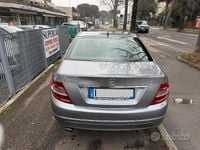 Usata Mercedes C220 169 CV (124 kW) 2008 Grigio Berlina
